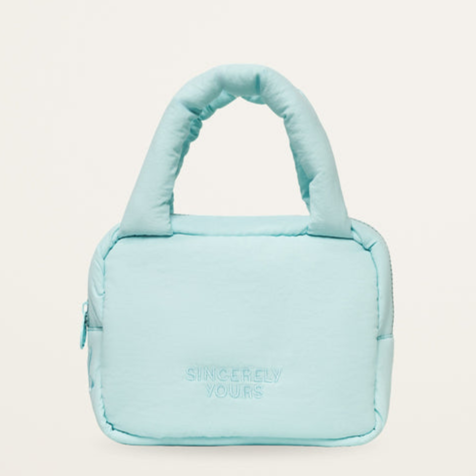 Sincerely Yours | Cloud Case Travel Bag – Blue Skies Ahead - UK